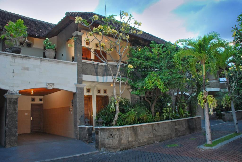 Taman Ayu 212 Hotel Denpasar  Ngoại thất bức ảnh