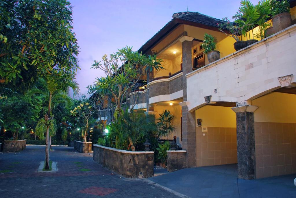 Taman Ayu 212 Hotel Denpasar  Ngoại thất bức ảnh