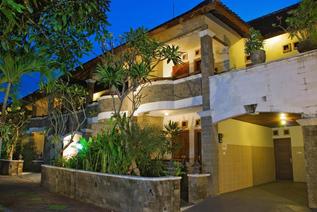Taman Ayu 212 Hotel Denpasar  Ngoại thất bức ảnh
